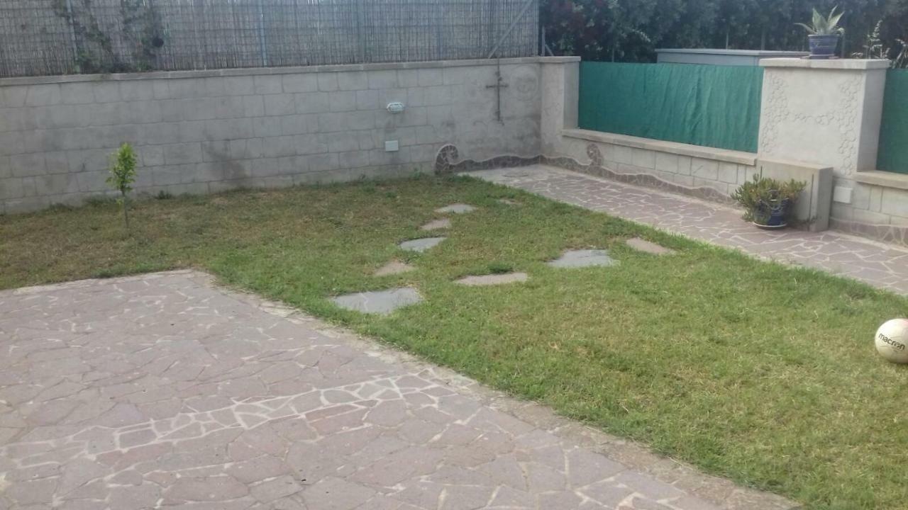Villa Rosa SantʼAntìoco Dış mekan fotoğraf