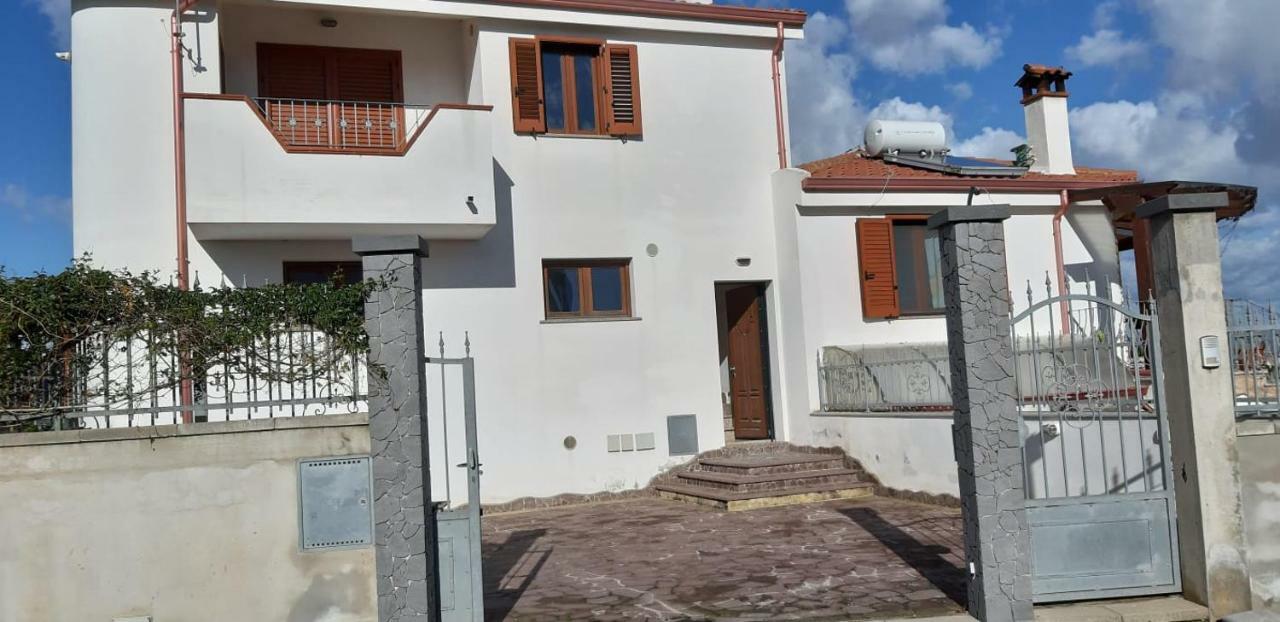 Villa Rosa SantʼAntìoco Dış mekan fotoğraf