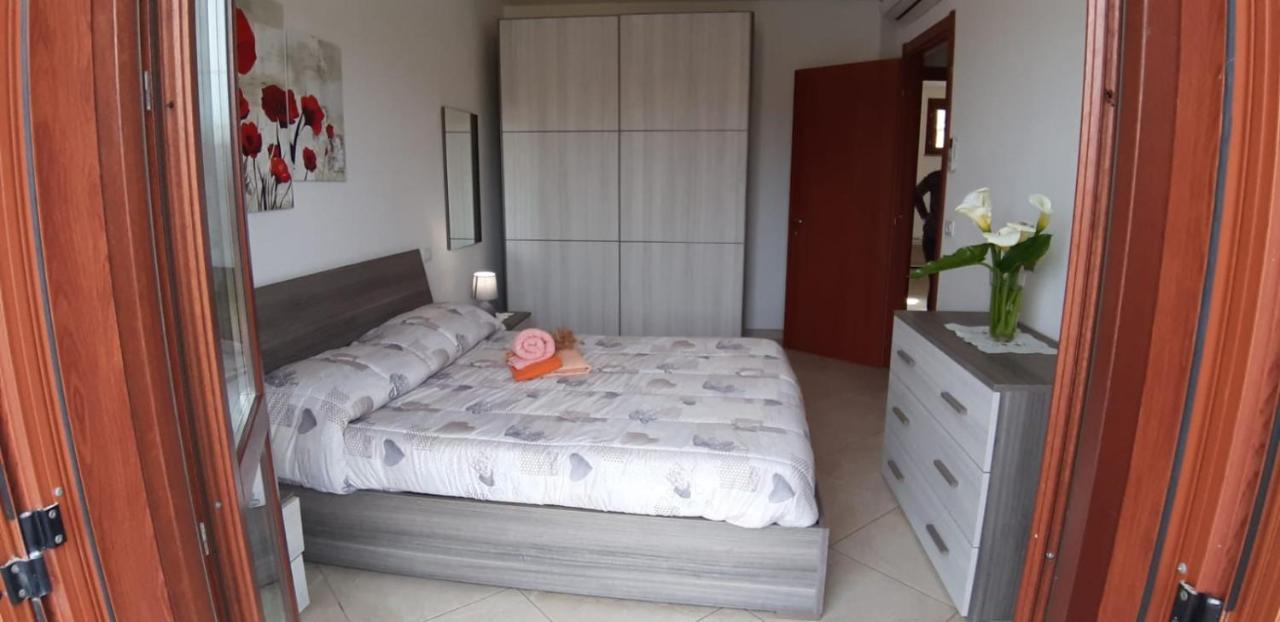 Villa Rosa SantʼAntìoco Dış mekan fotoğraf